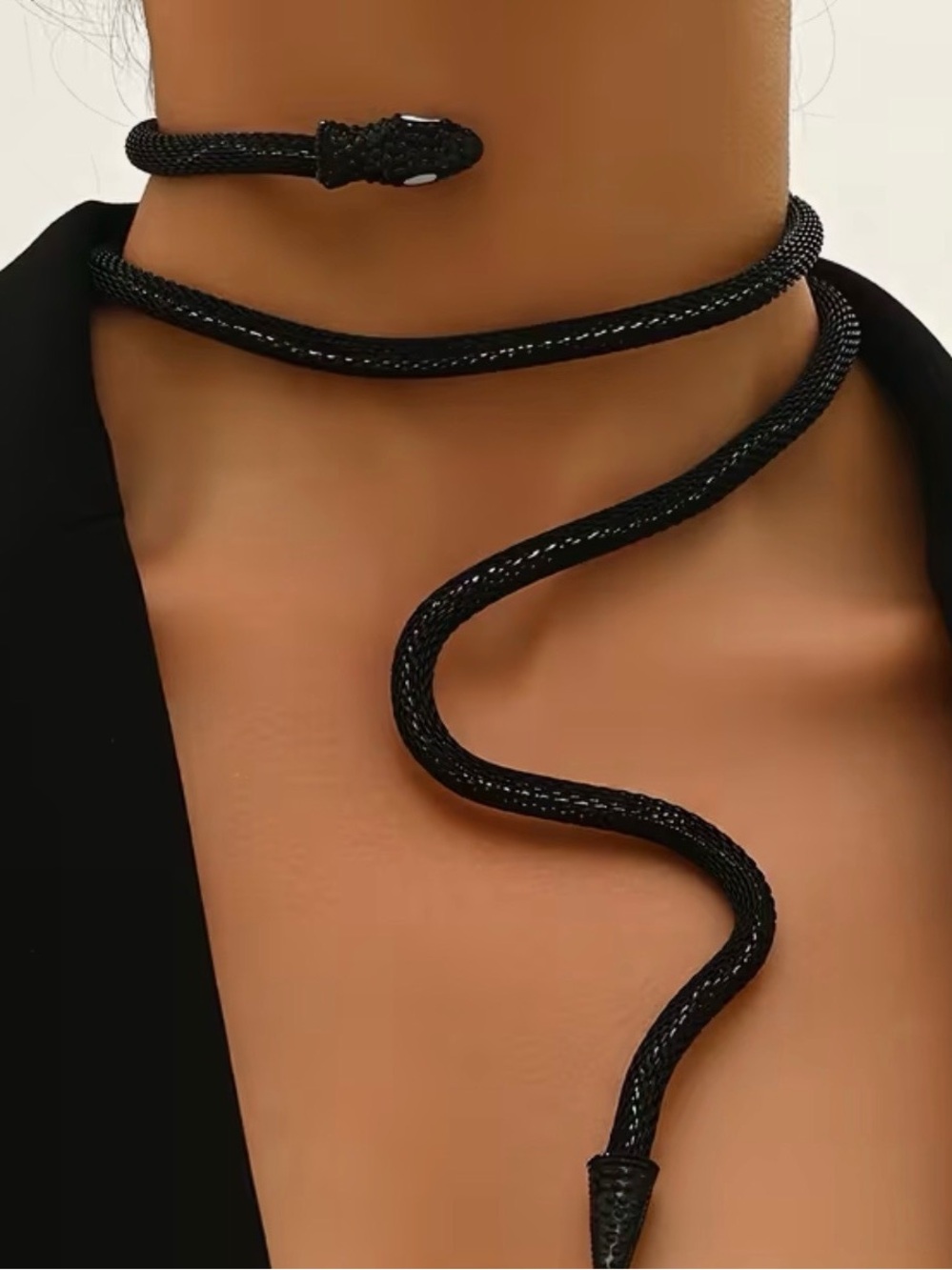 NWT Womens 37” Black Wrap Snake Choker Necklace flexible